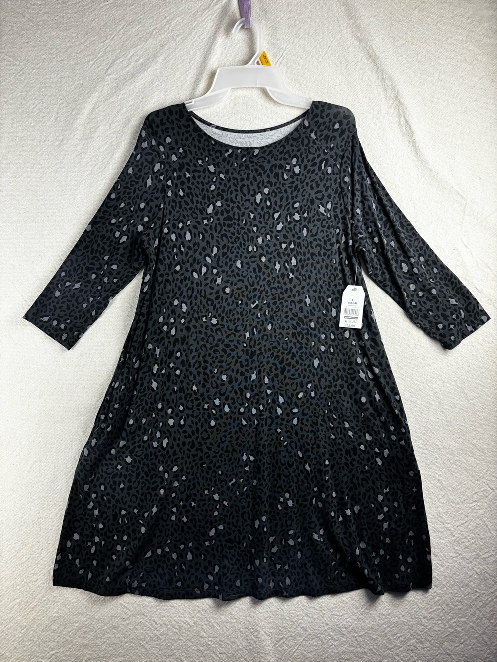 Time and Tru women’s large dress NWT